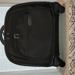 Weekend Bag On Wheels 